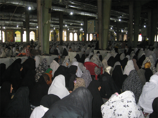 تصاویر حضور باشکوه مردم جهرم در نماز جمعه
